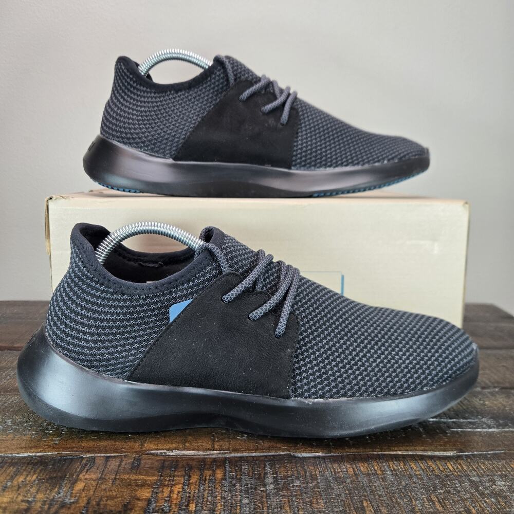 Vessi Everyday Classic Mens Size 10 Waterproof Shoes Sneakers All Black